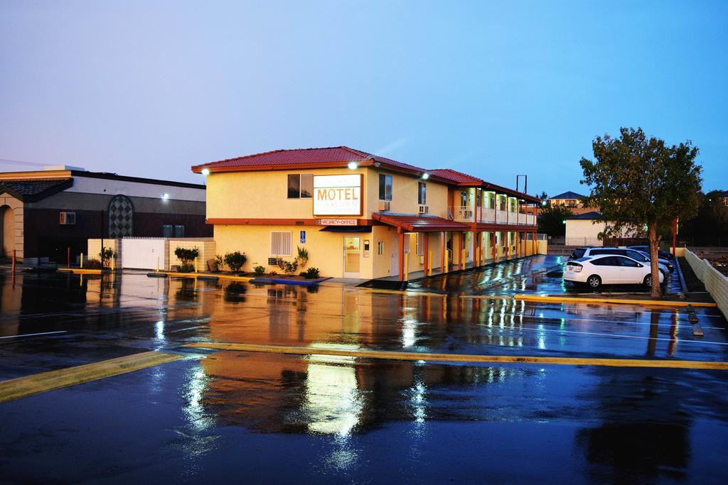 Mojave Inn Викторвилл Экстерьер фото